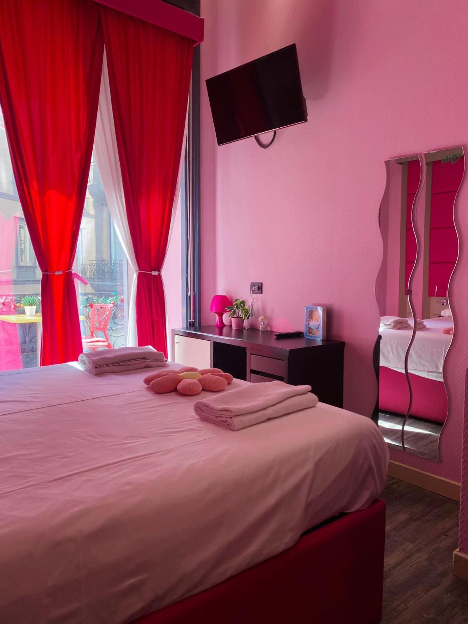 نابولي Dolce Vita Rooms المظهر الخارجي الصورة