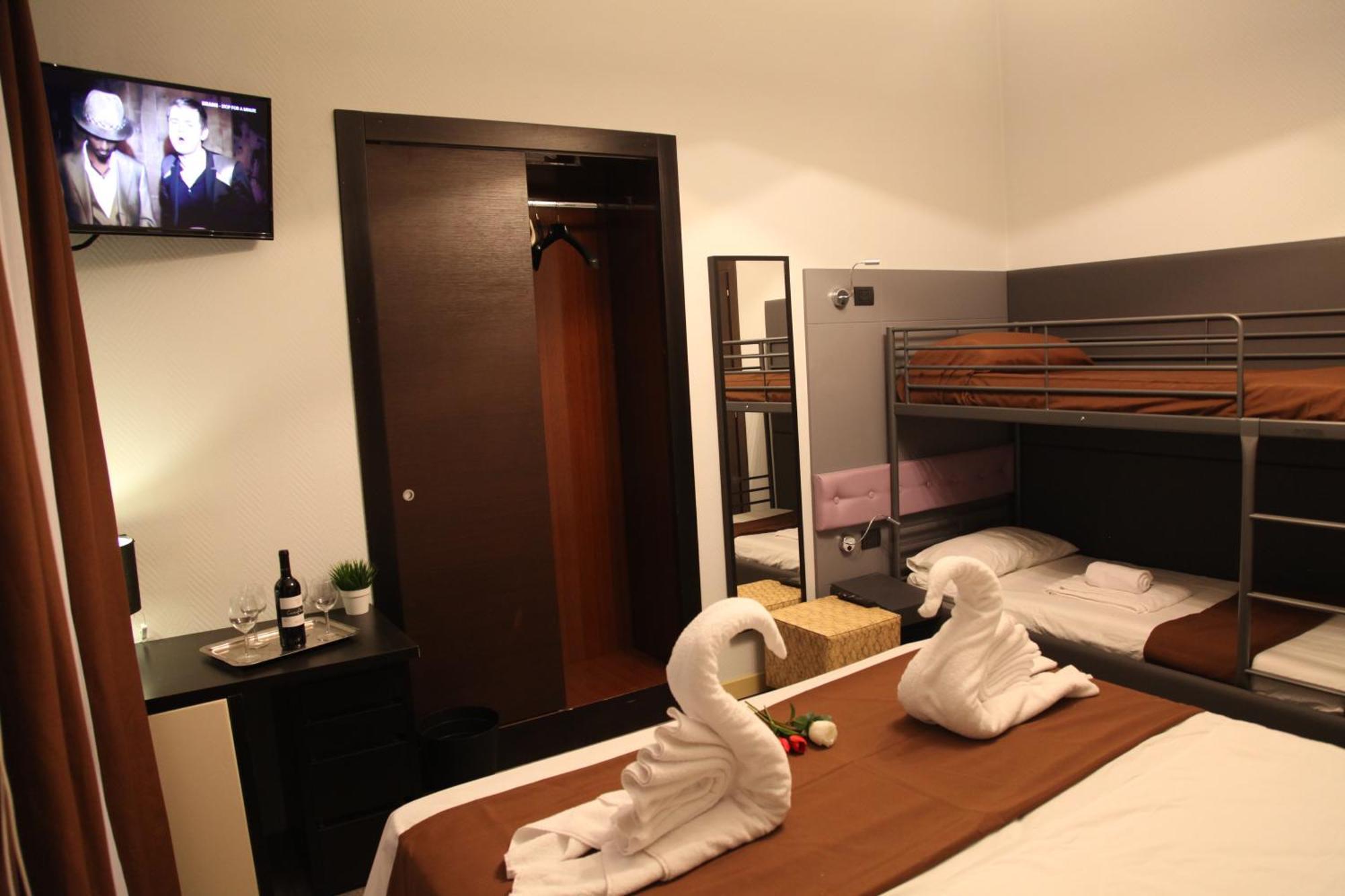 نابولي Dolce Vita Rooms المظهر الخارجي الصورة