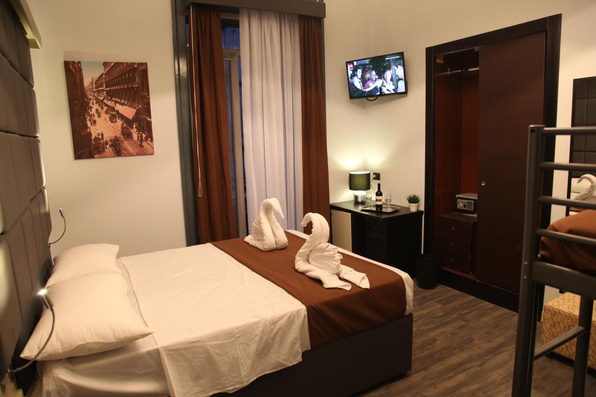 نابولي Dolce Vita Rooms المظهر الخارجي الصورة