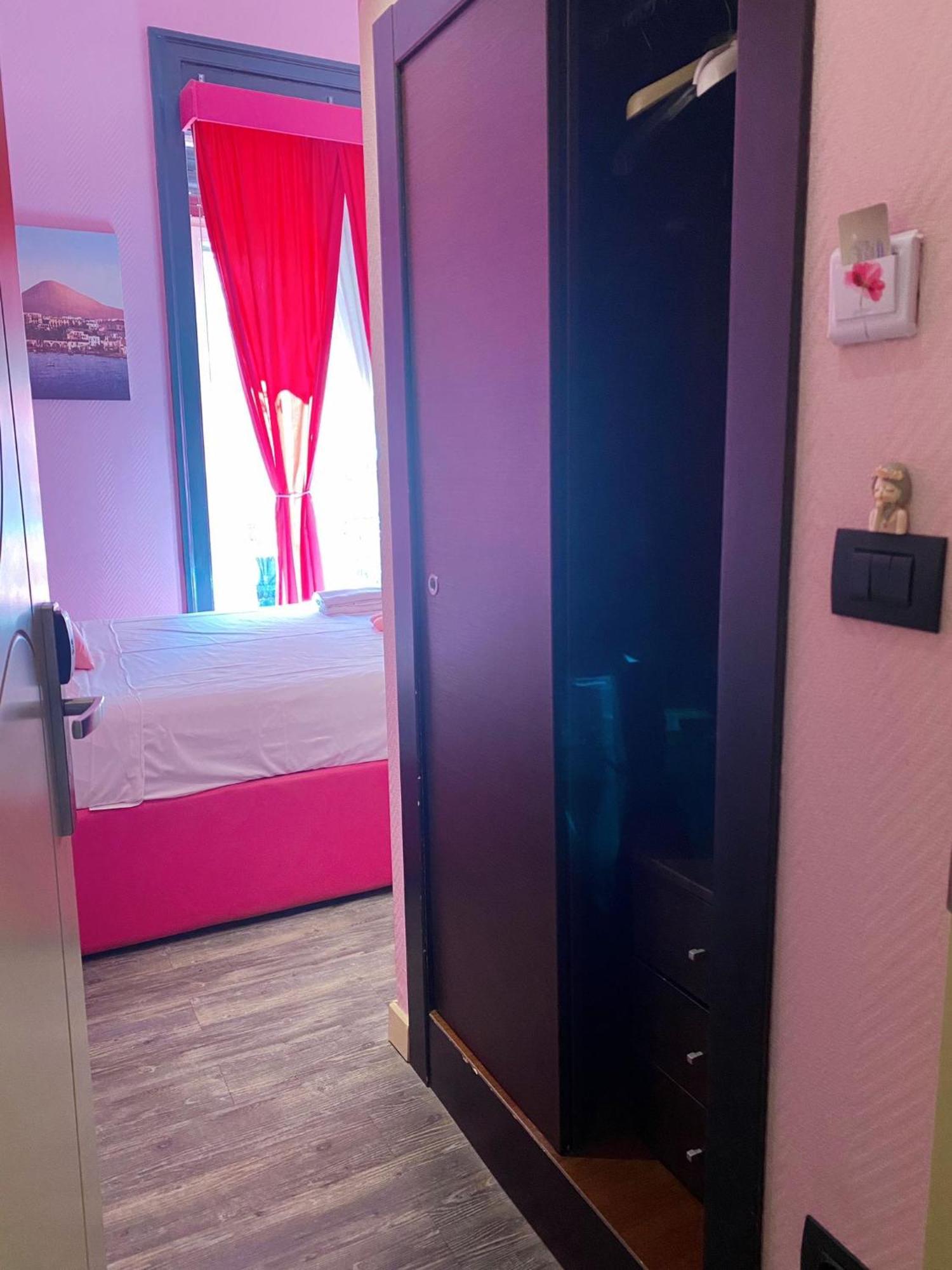 نابولي Dolce Vita Rooms المظهر الخارجي الصورة